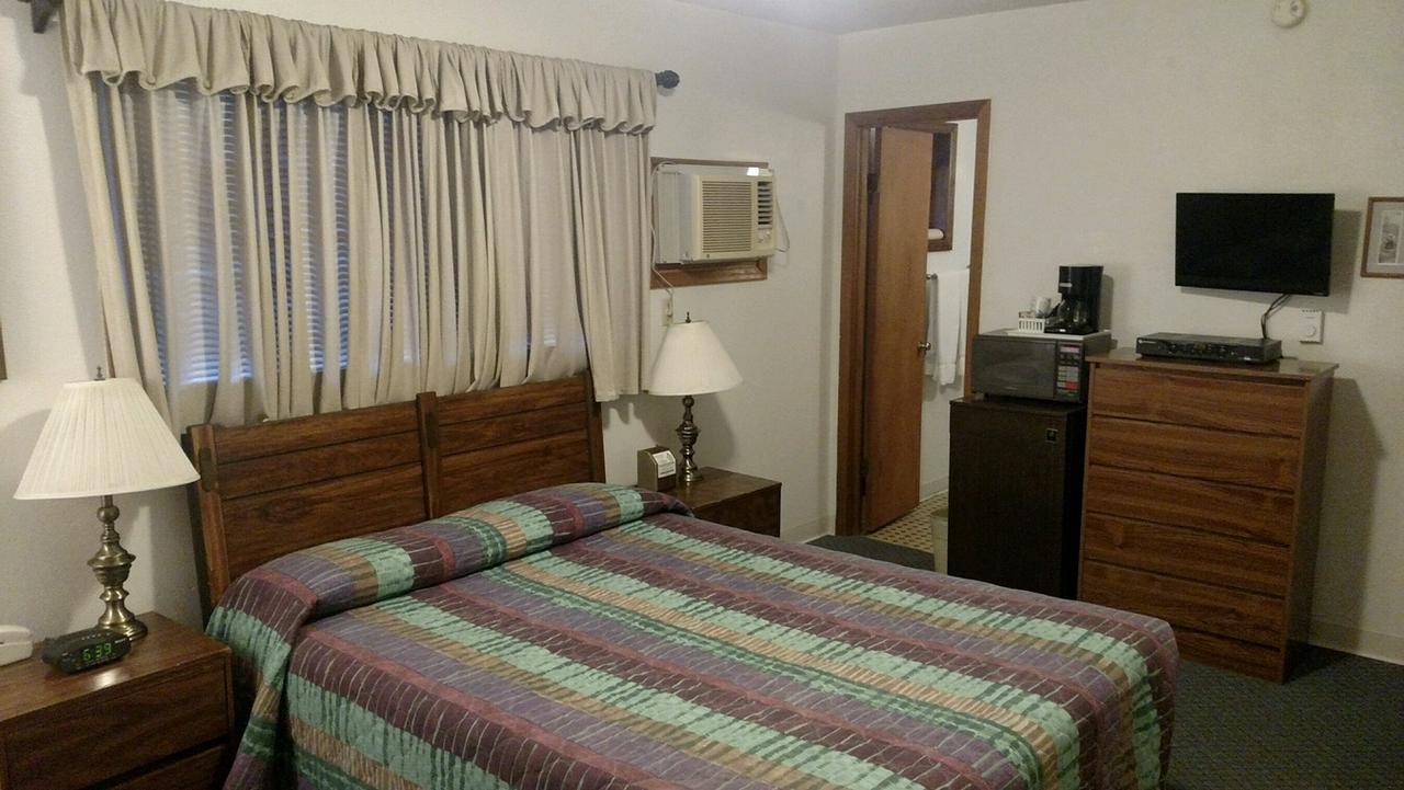 Out West Motel Milton-Freewater Extérieur photo