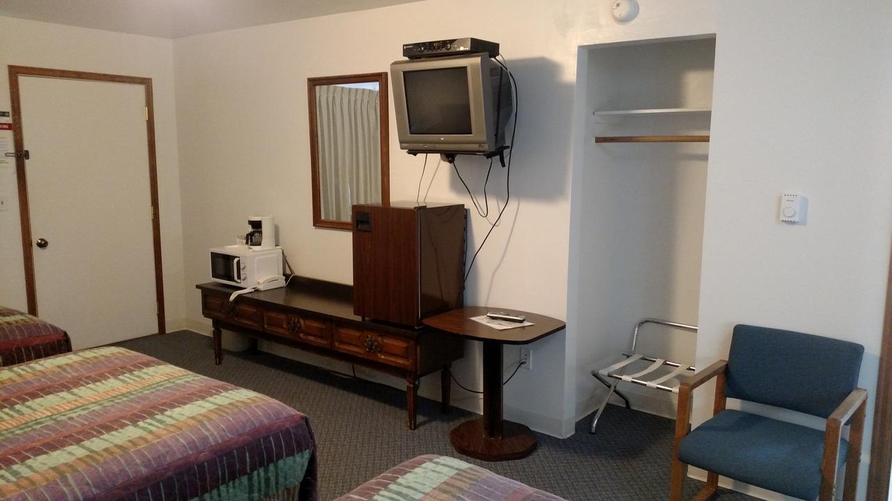 Out West Motel Milton-Freewater Extérieur photo