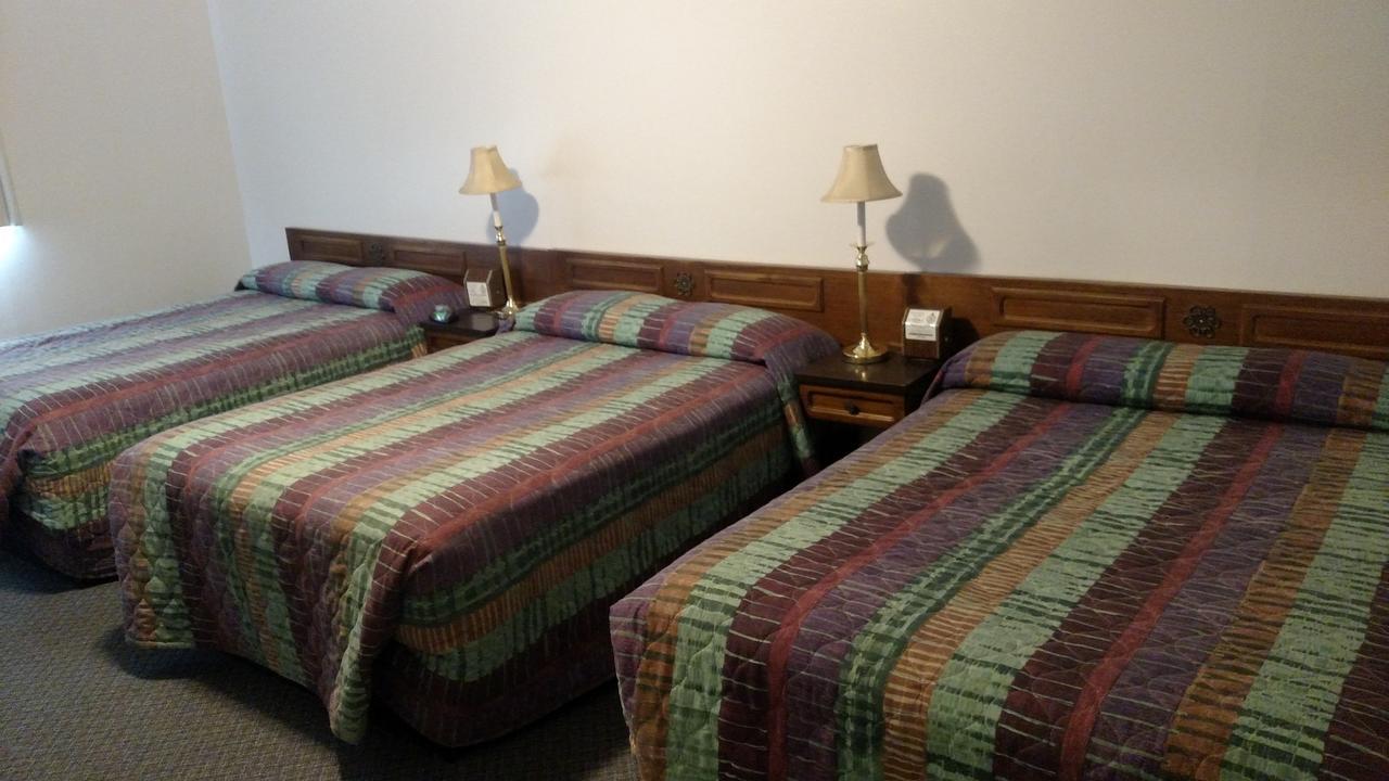 Out West Motel Milton-Freewater Extérieur photo